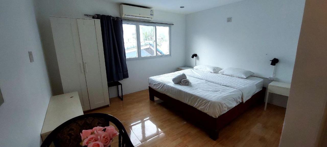 Revolution Koh Tao Hostel Bagian luar foto