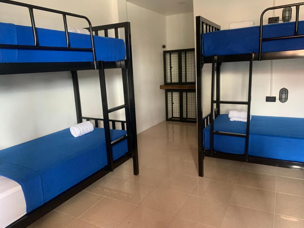 Revolution Koh Tao Hostel Bagian luar foto