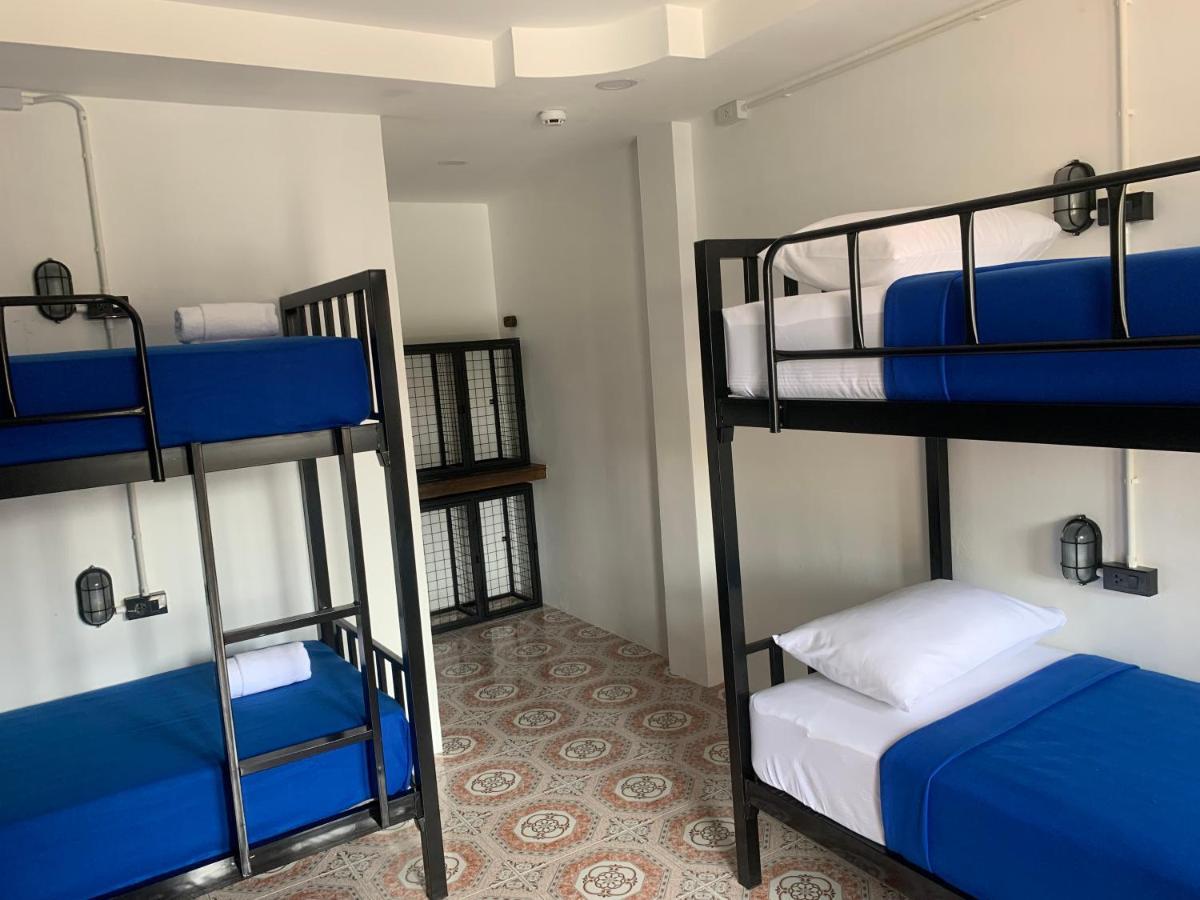 Revolution Koh Tao Hostel Bagian luar foto